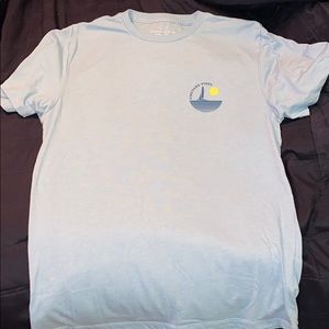 vineyard vines island tee